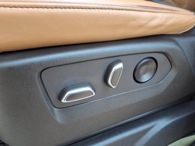 2022 Cadillac Escalade ESV Premium Luxury