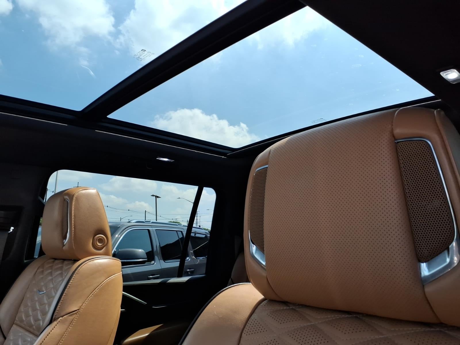 2022 Cadillac Escalade ESV Premium Luxury