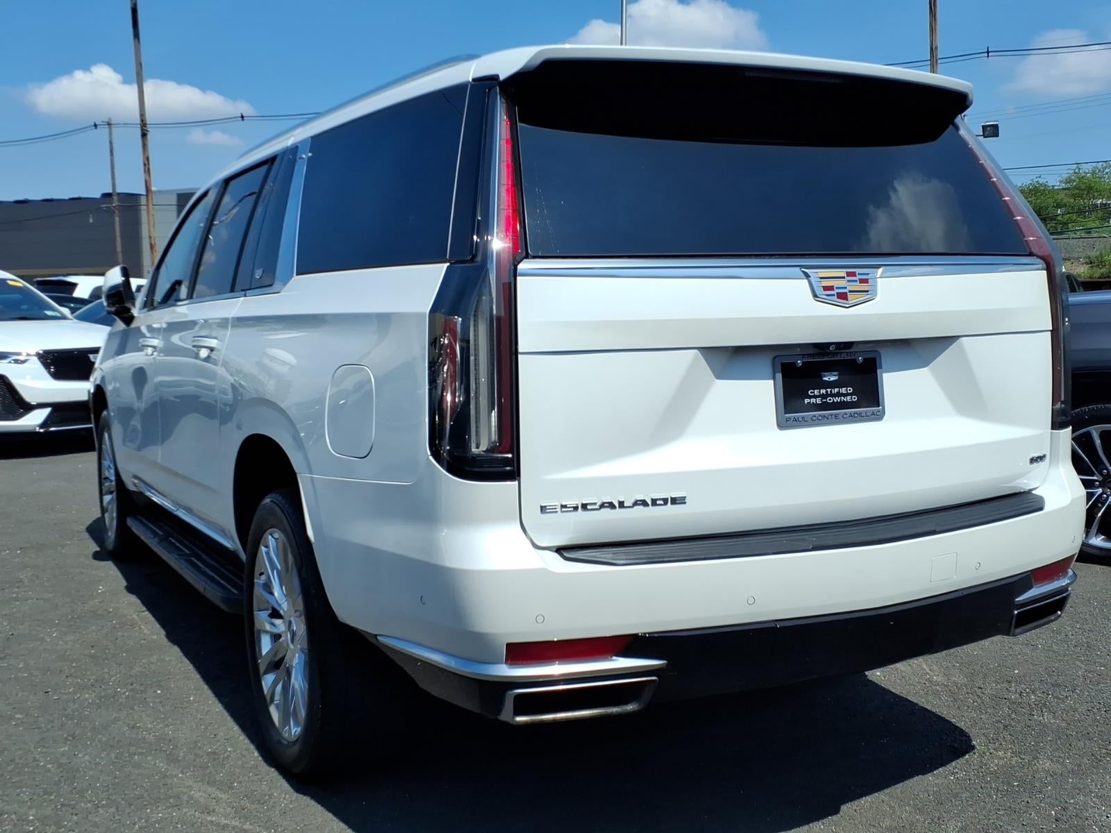2022 Cadillac Escalade ESV Premium Luxury
