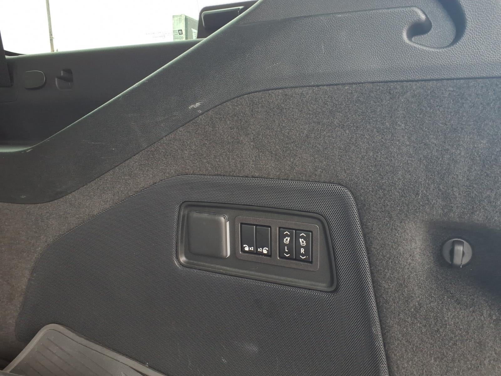 2024 Cadillac Escalade ESV Premium Luxury