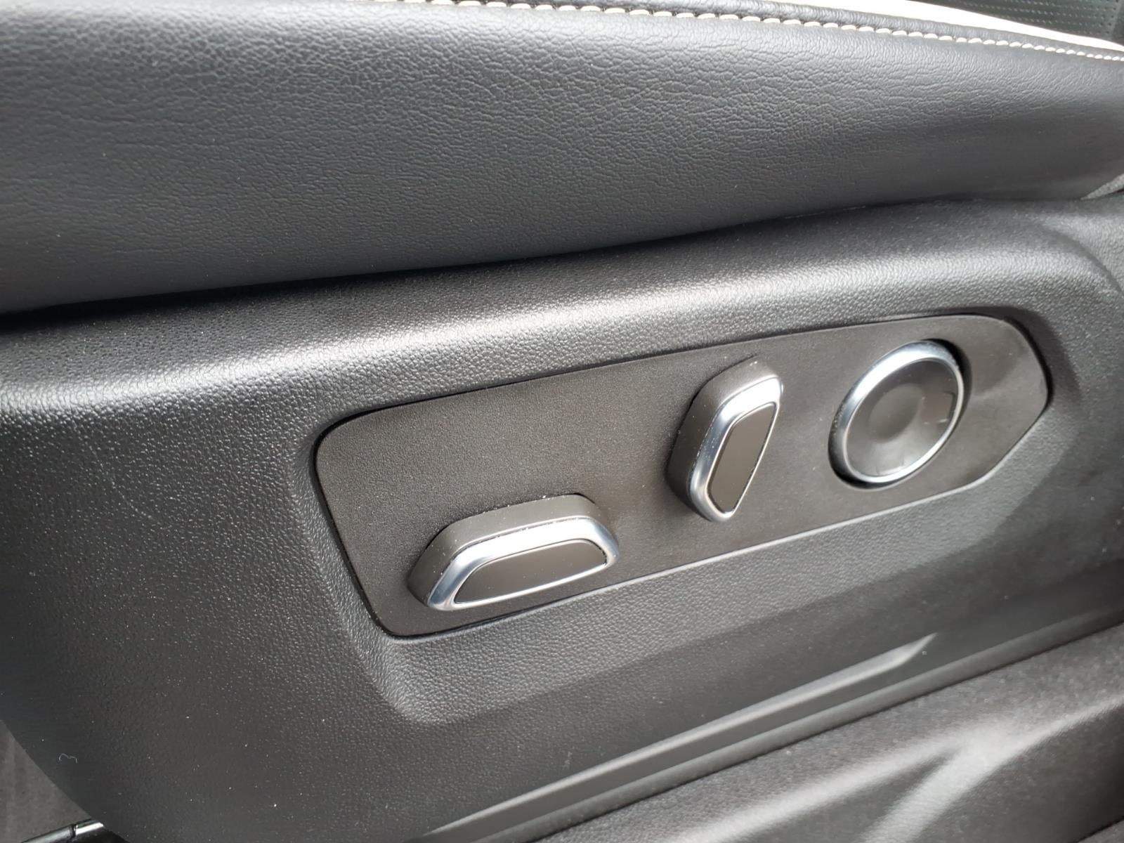 2024 Cadillac Escalade ESV Premium Luxury