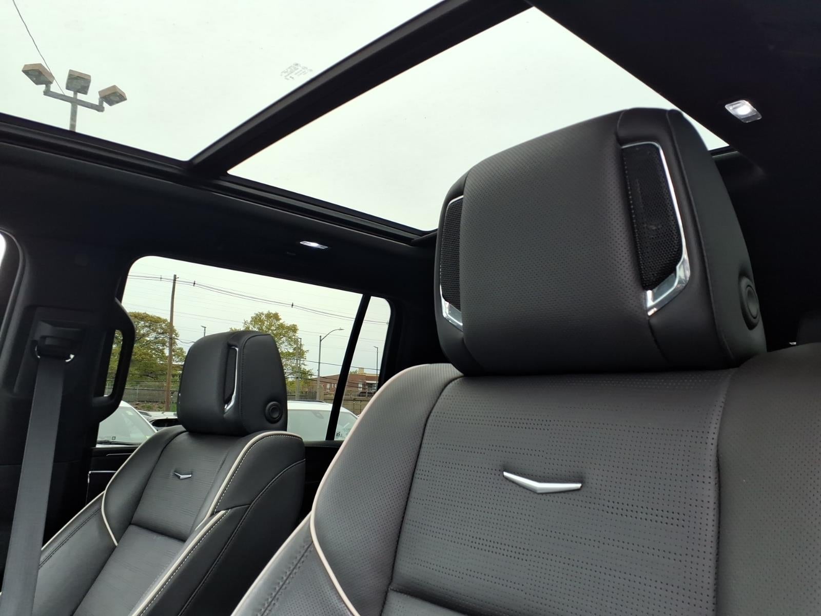 2024 Cadillac Escalade ESV Premium Luxury