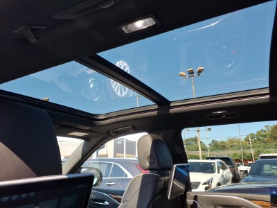 2023 Cadillac Escalade ESV 4WD Premium Luxury