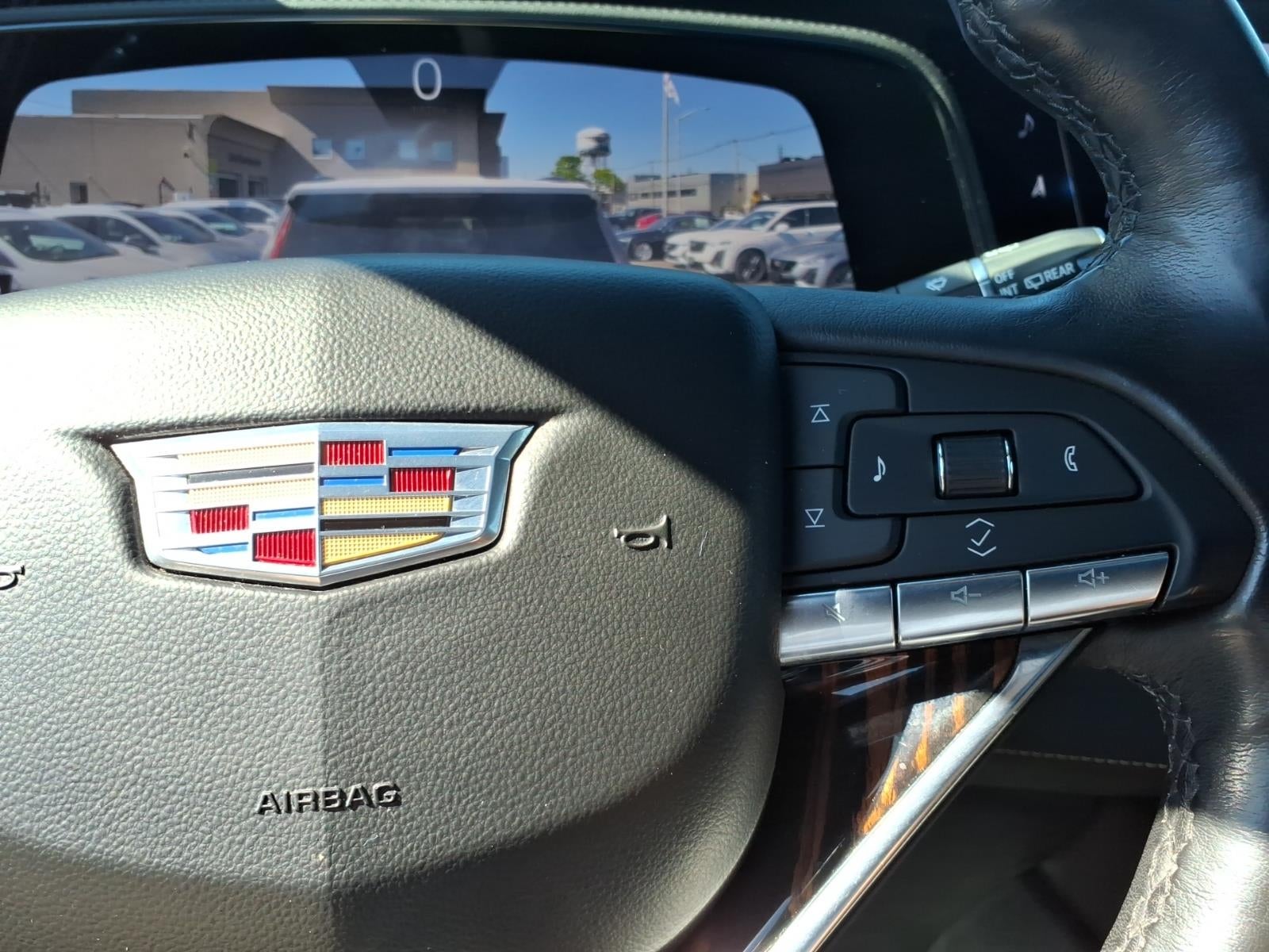 2023 Cadillac Escalade ESV 4WD Premium Luxury