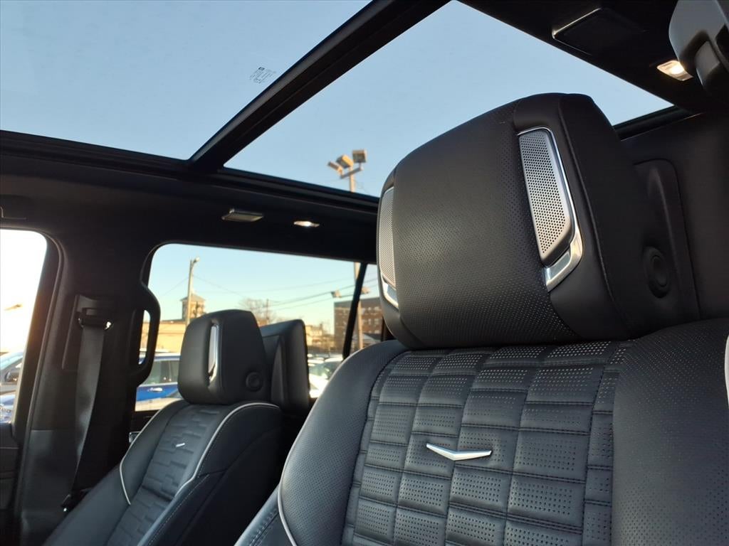 2021 Cadillac Escalade ESV Premium Luxury Platinum