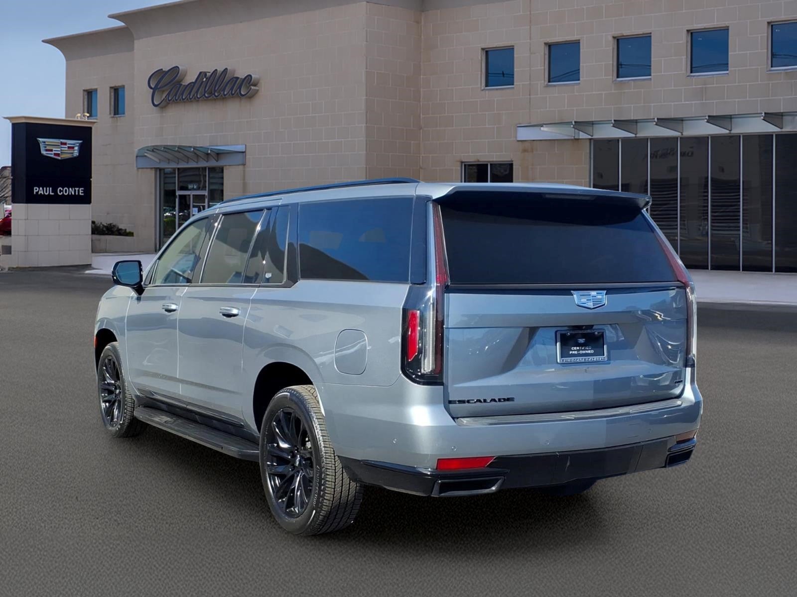 2024 Cadillac Escalade ESV Sport