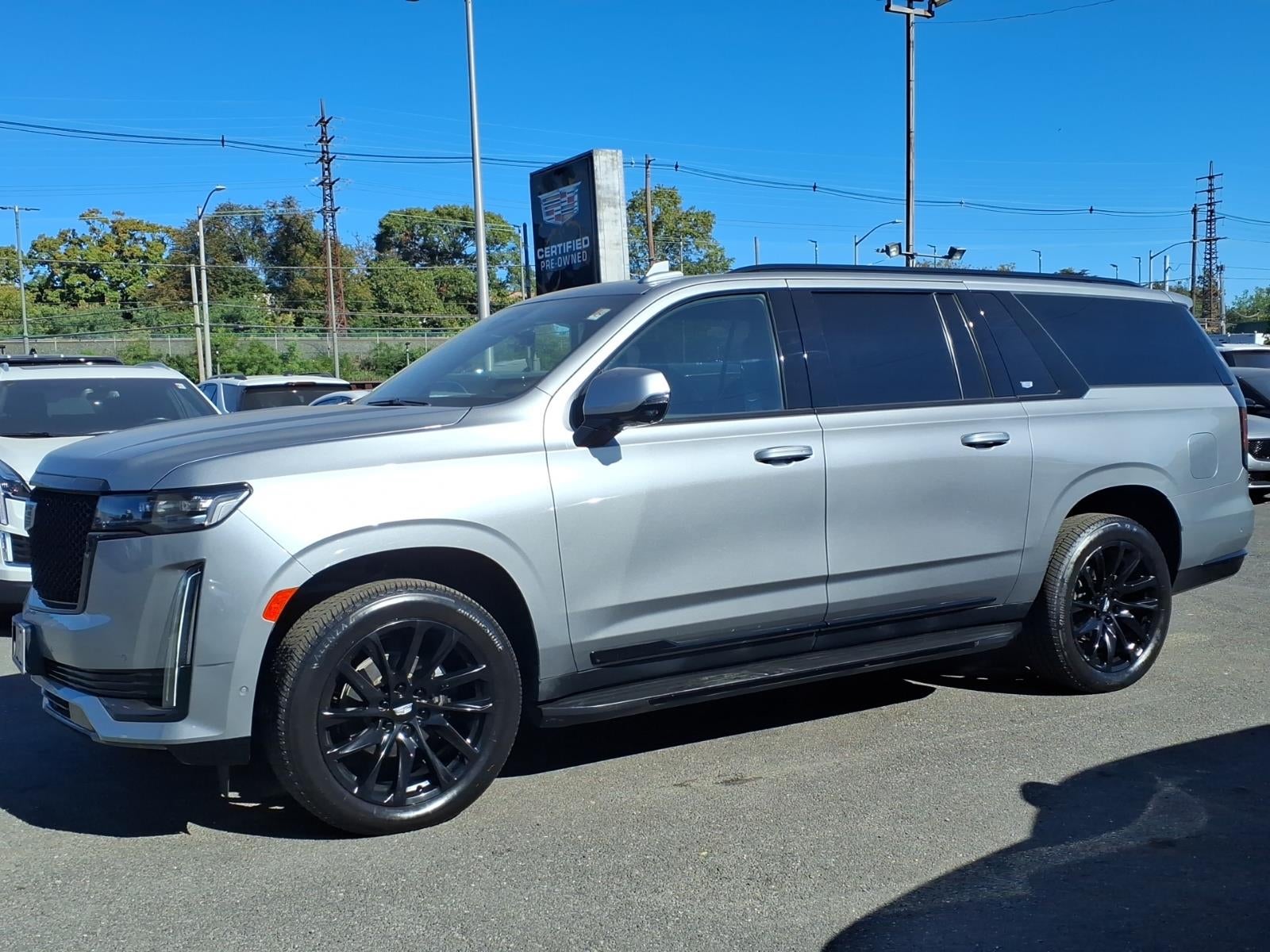 2024 Cadillac Escalade ESV Sport