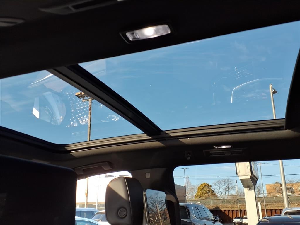 2021 Cadillac Escalade ESV Sport