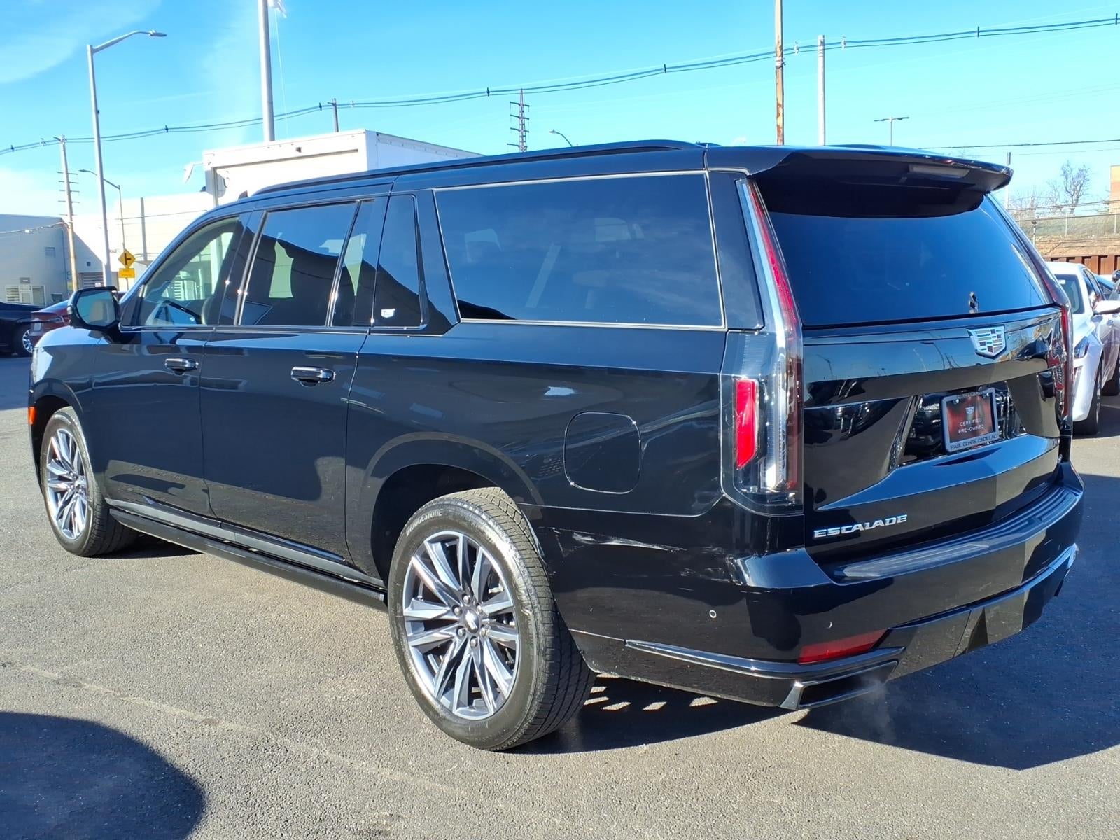 2023 Cadillac Escalade ESV Sport
