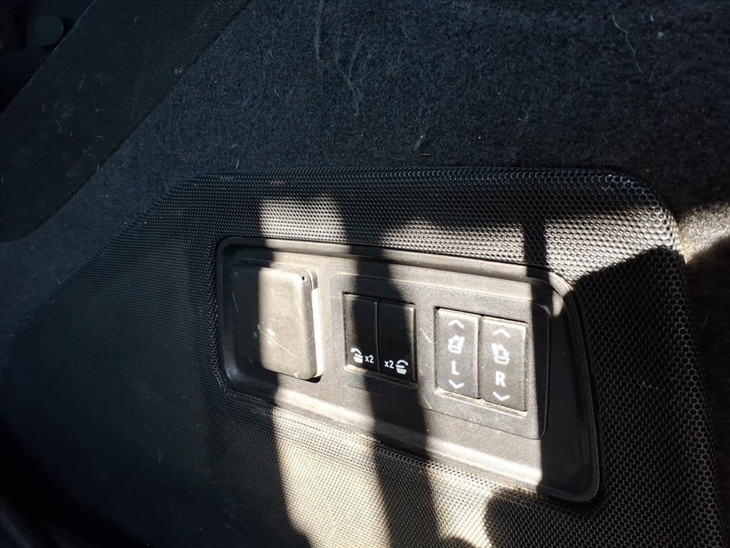 2021 Cadillac Escalade ESV Sport Platinum