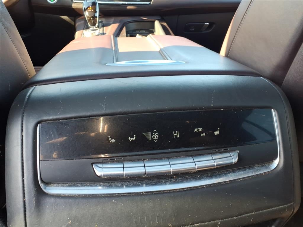 2021 Cadillac Escalade ESV Sport Platinum