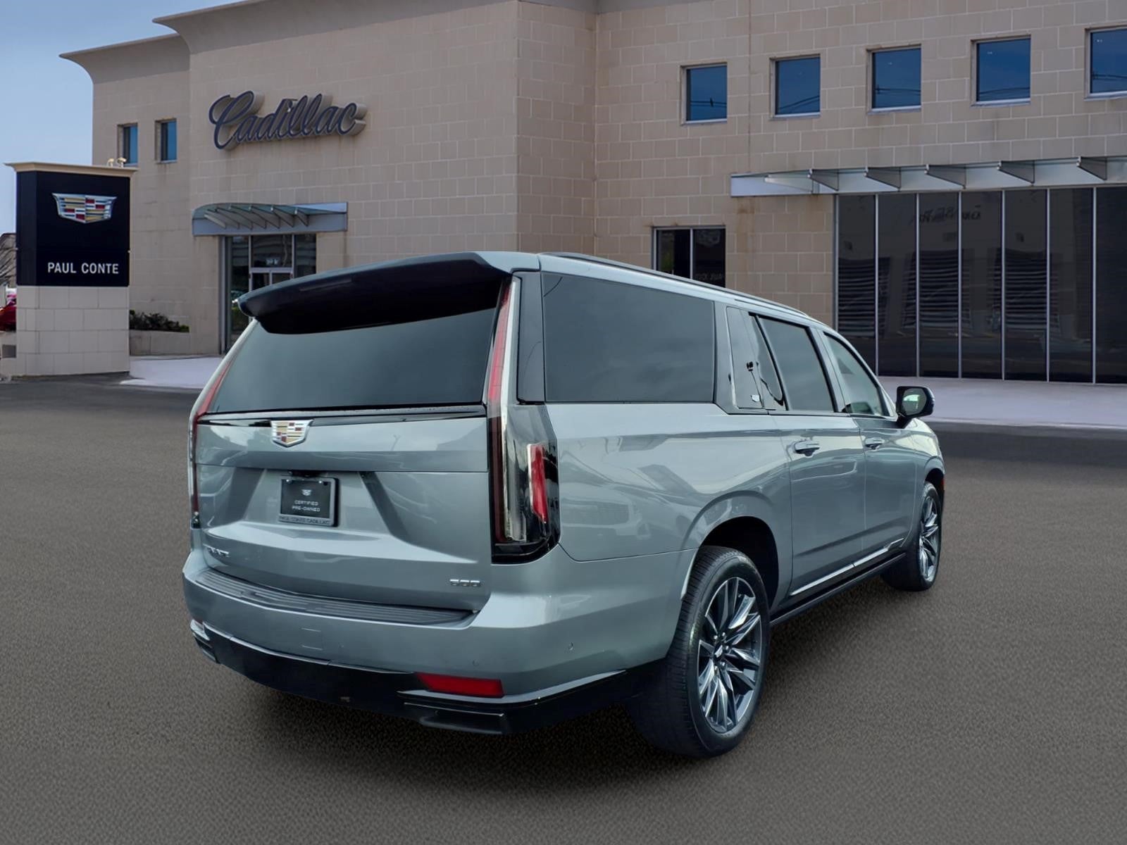 2023 Cadillac Escalade ESV Sport Platinum