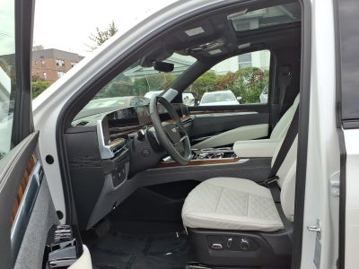 2025 Cadillac Escalade Sport Platinum