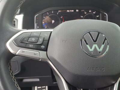 2022 Volkswagen Atlas Cross Sport 3.6L V6 SE w/Technology