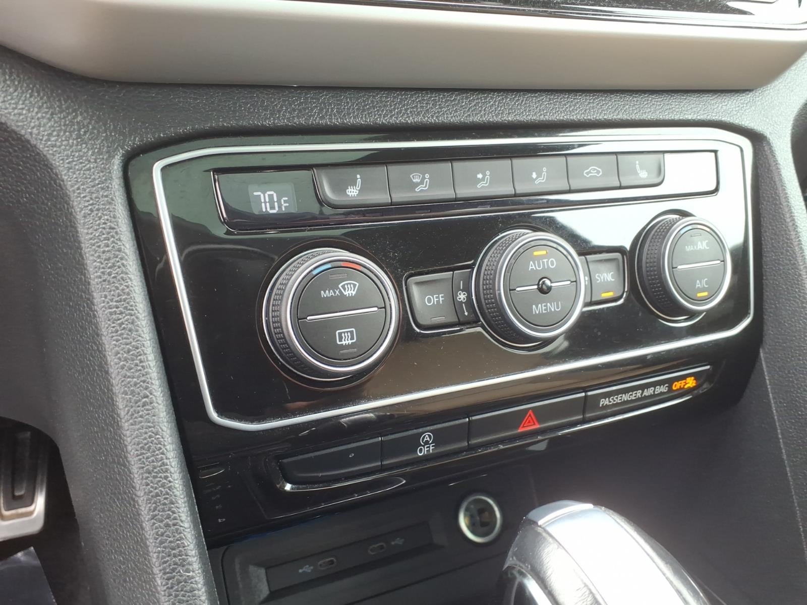 2022 Volkswagen Atlas Cross Sport 3.6L V6 SE w/Technology