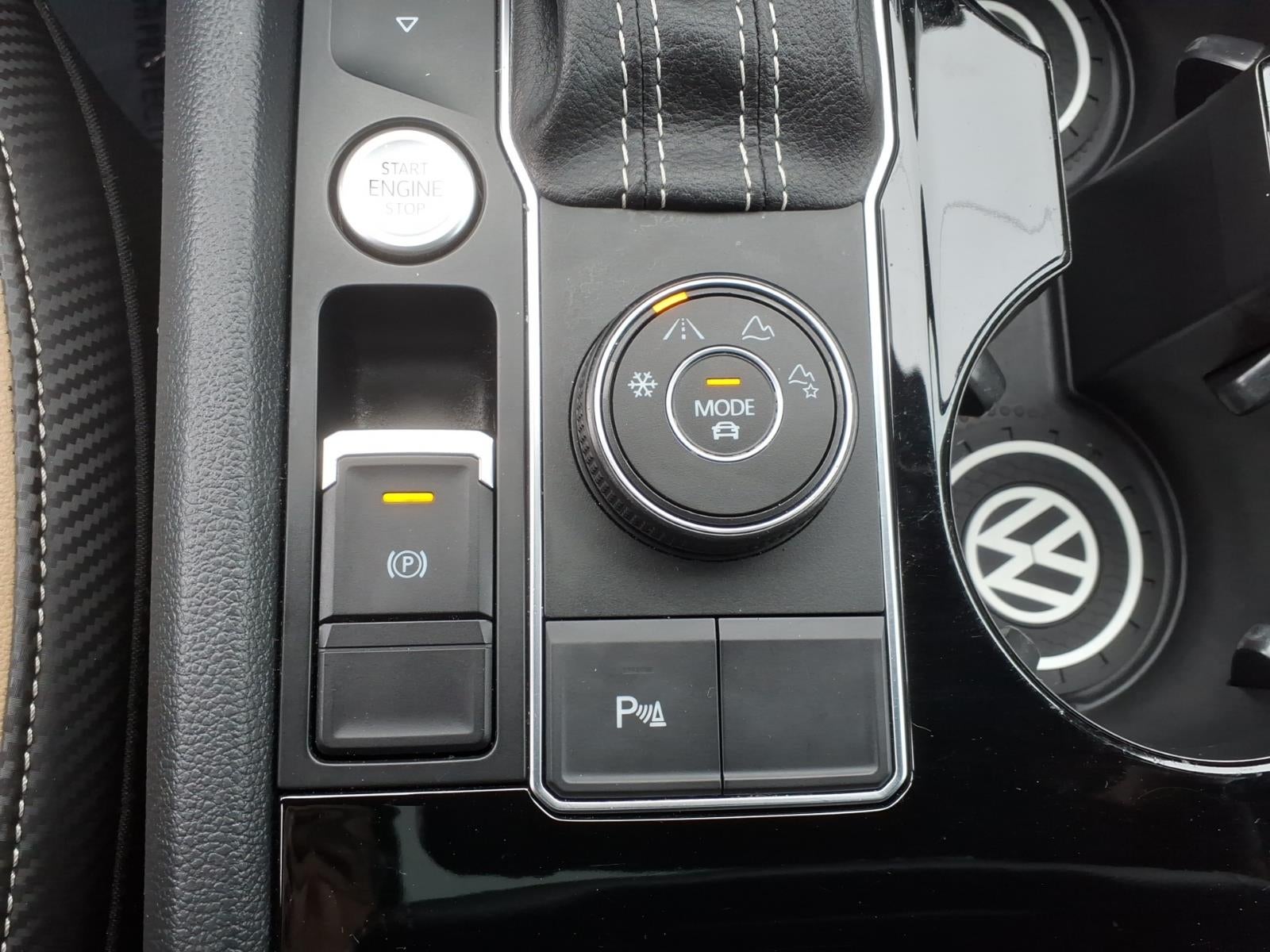 2022 Volkswagen Atlas Cross Sport 3.6L V6 SE w/Technology