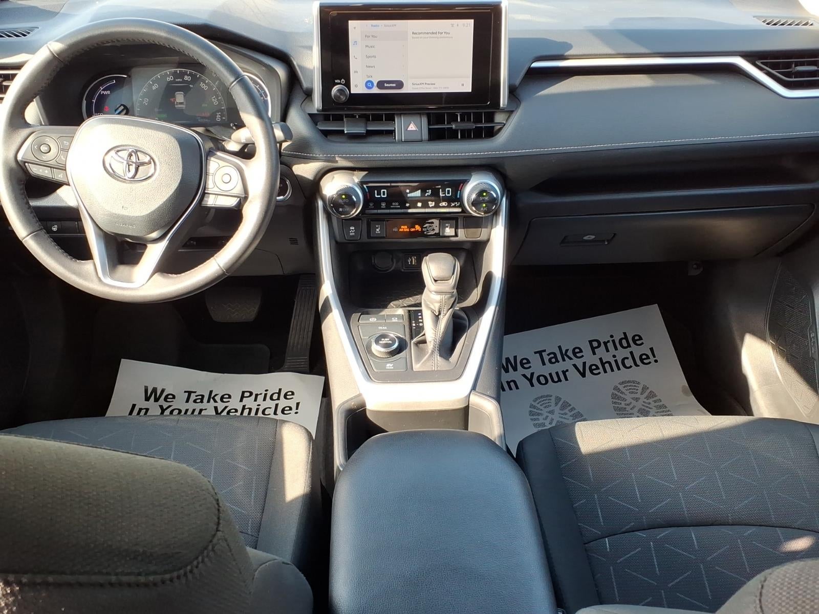 2024 Toyota RAV4 Hybrid LE