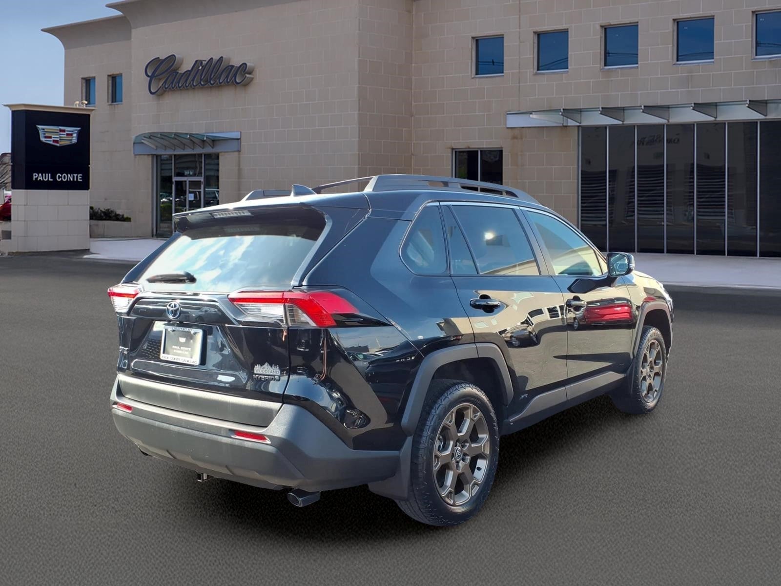 2024 Toyota RAV4 Hybrid LE