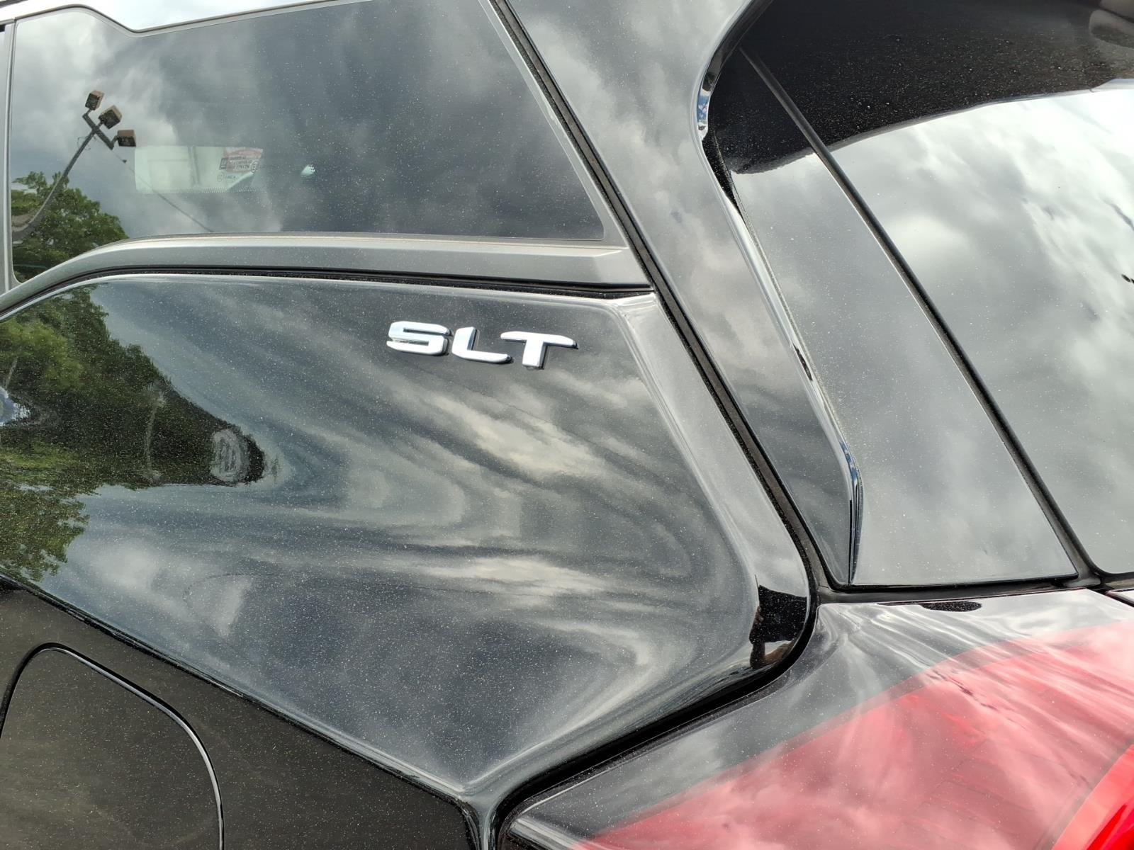 2023 GMC Terrain SLT