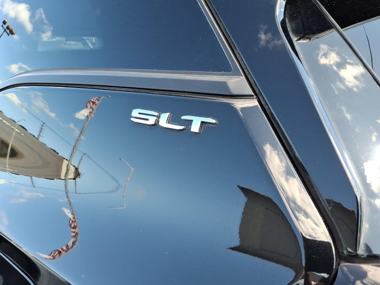 2023 GMC Terrain SLT