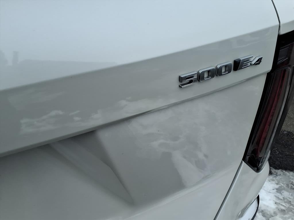 2025 Cadillac OPTIQ Luxury 1