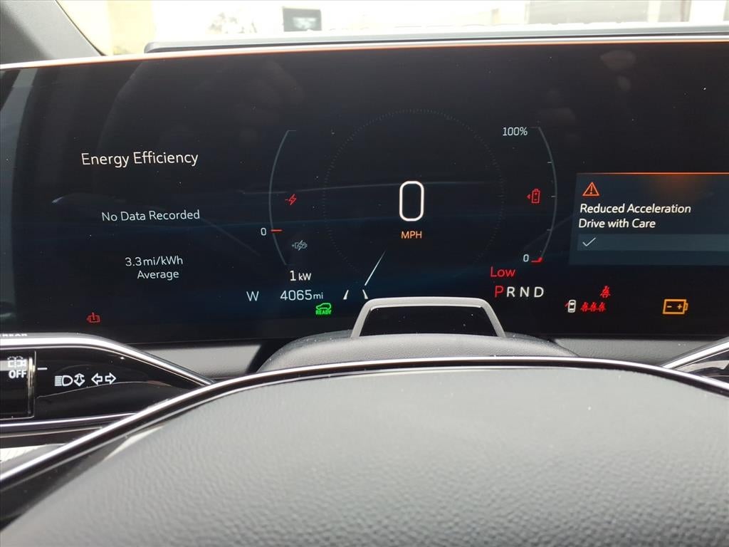 2025 Cadillac OPTIQ Luxury 1