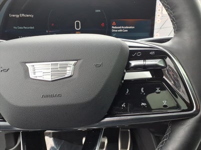 2025 Cadillac OPTIQ Luxury 1