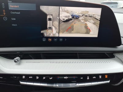 2025 Cadillac OPTIQ Luxury 1