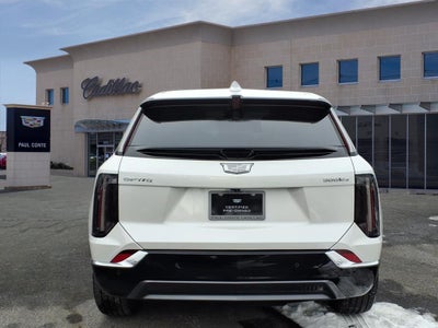 2025 Cadillac OPTIQ Luxury 1