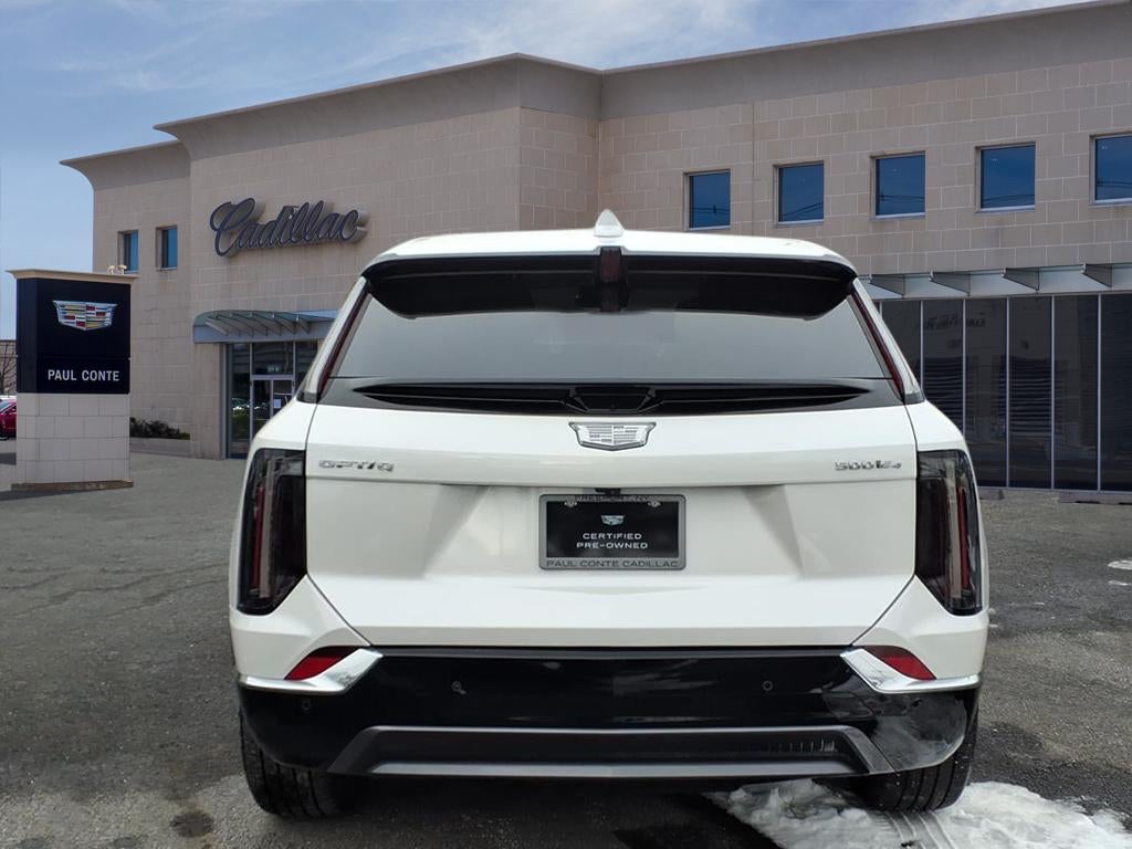 2025 Cadillac OPTIQ Luxury 1