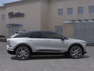 2025 Cadillac OPTIQ Luxury 1