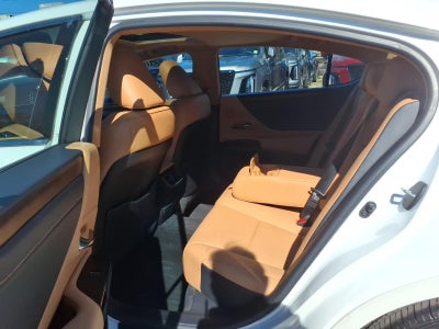 2022 Lexus ES ES 350