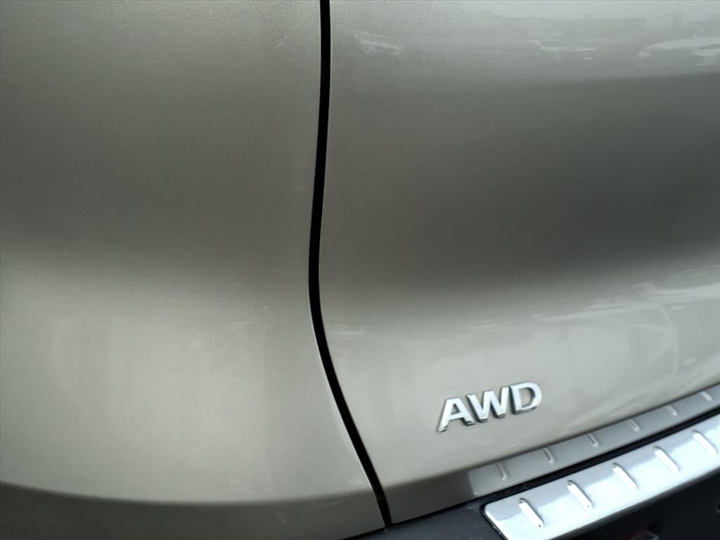 2022 INFINITI QX60 LUXE