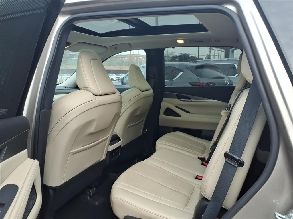 2022 INFINITI QX60 LUXE