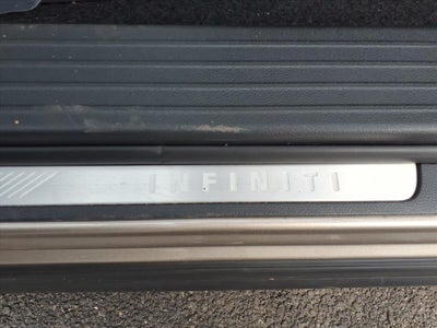 2022 INFINITI QX60 LUXE