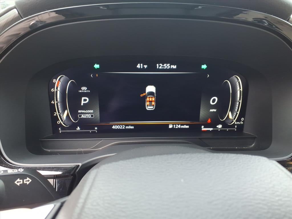 2022 INFINITI QX60 LUXE