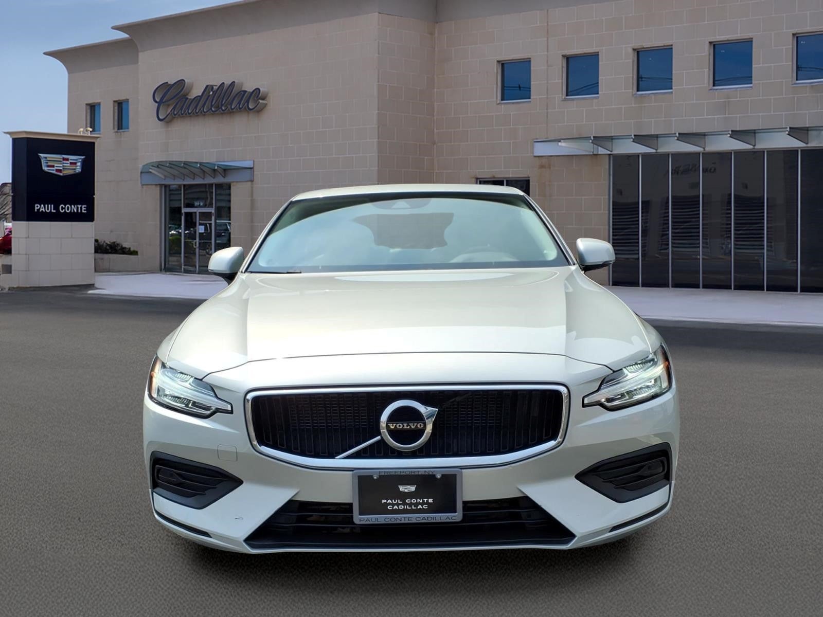 2020 Volvo S60 Momentum
