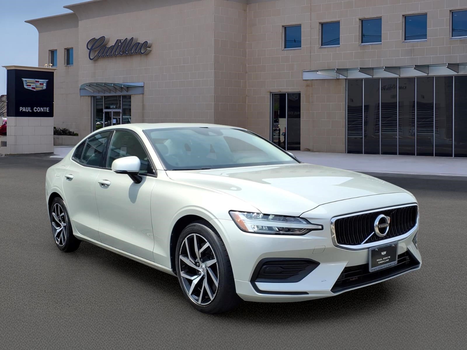 2020 Volvo S60 Momentum