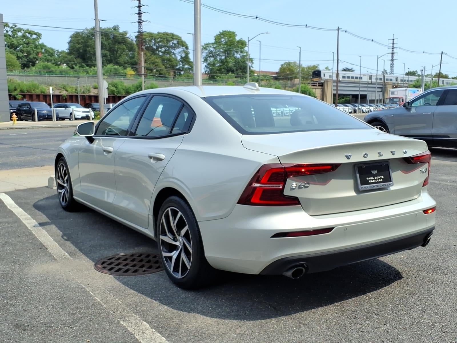 2020 Volvo S60 Momentum