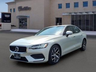 2020 Volvo S60 Momentum