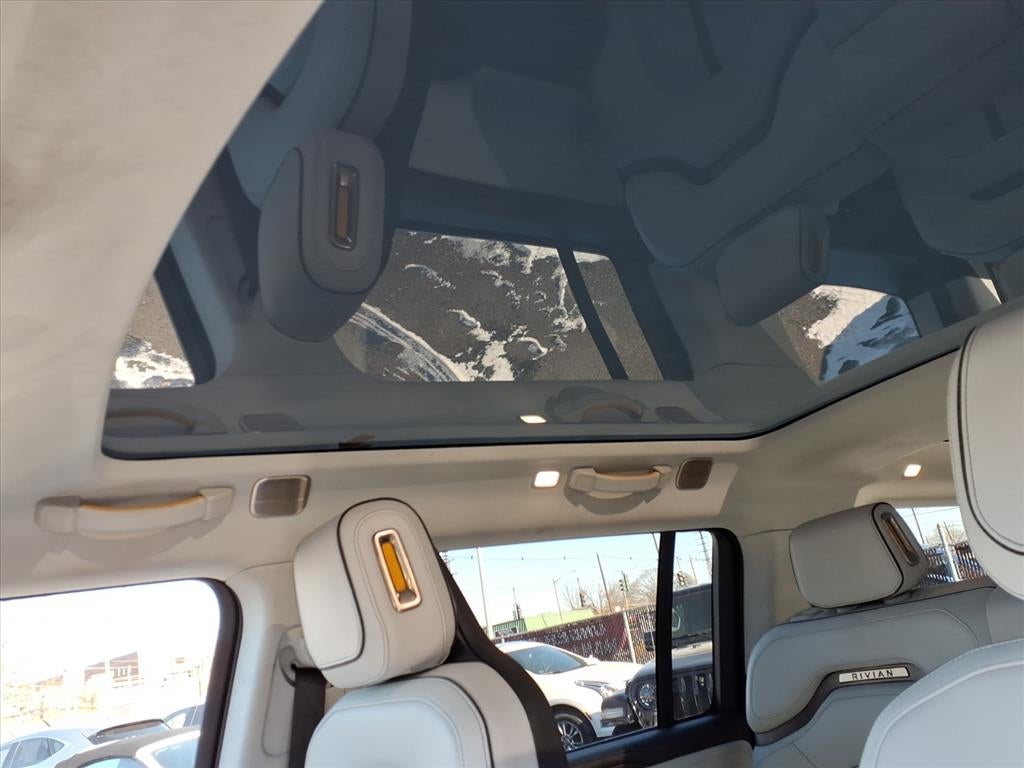 2023 RIVIAN R1S Launch Edition