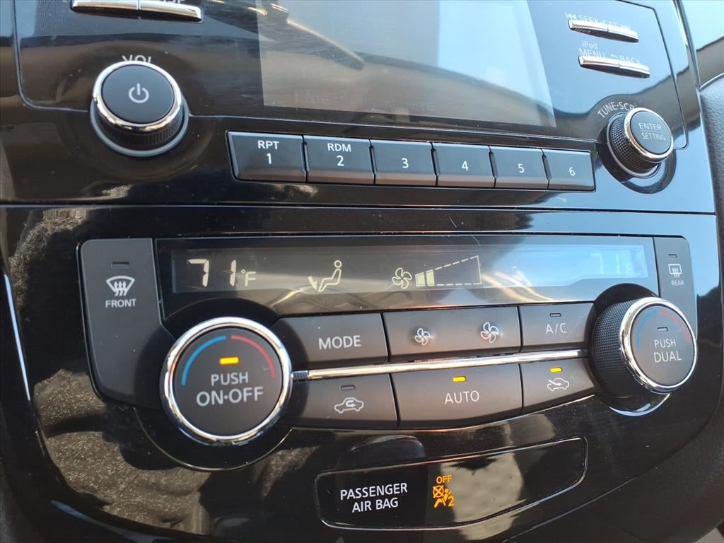 2018 Nissan Rogue Sport SV