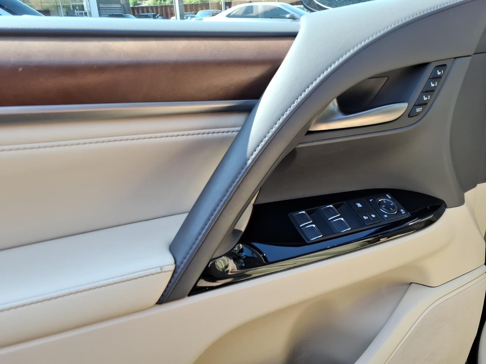 2020 Lexus LX LX 570