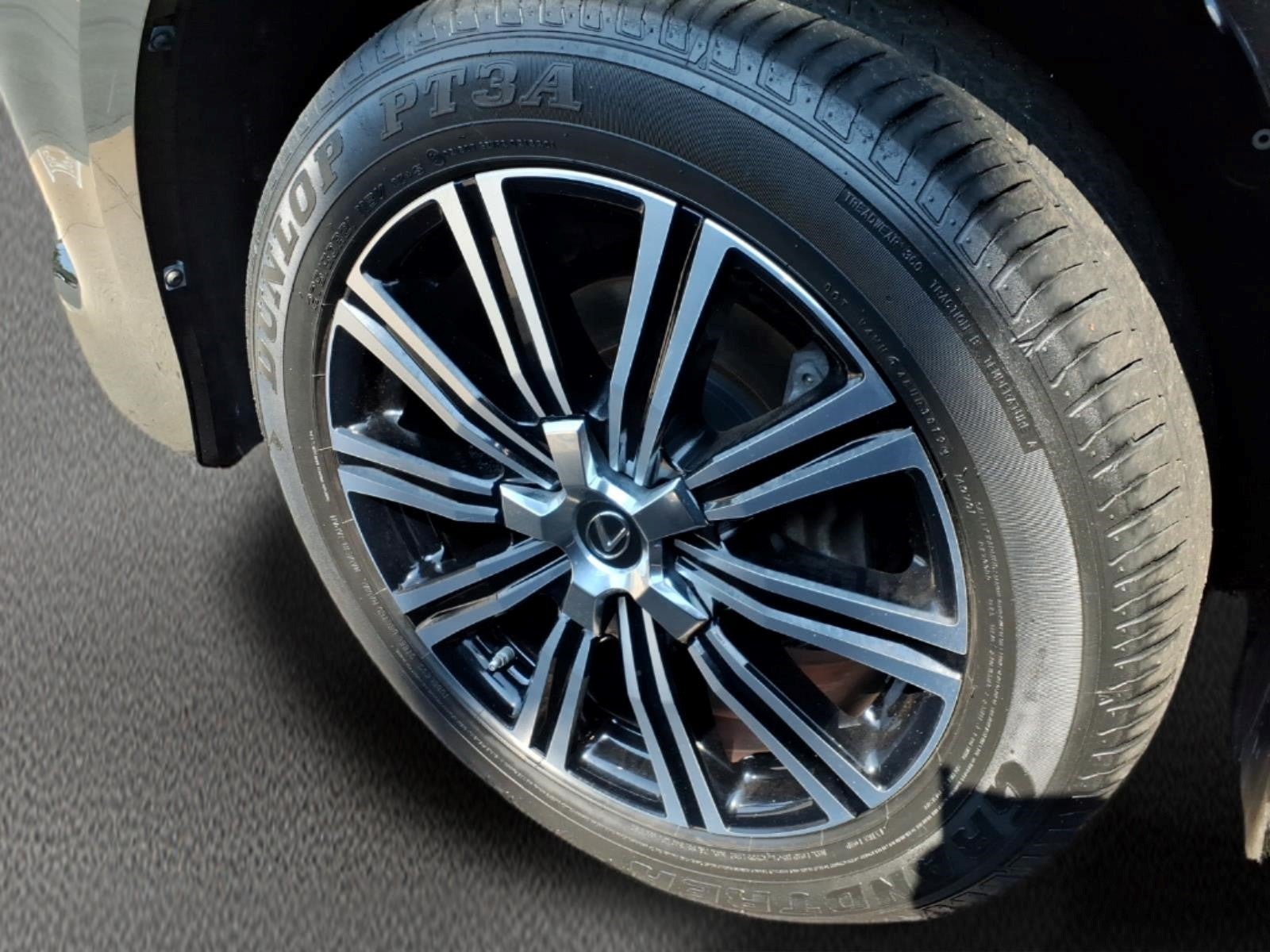 2020 Lexus LX LX 570