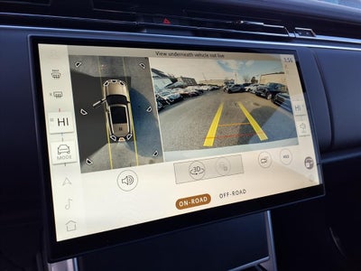 2025 Land Rover Range Rover SE