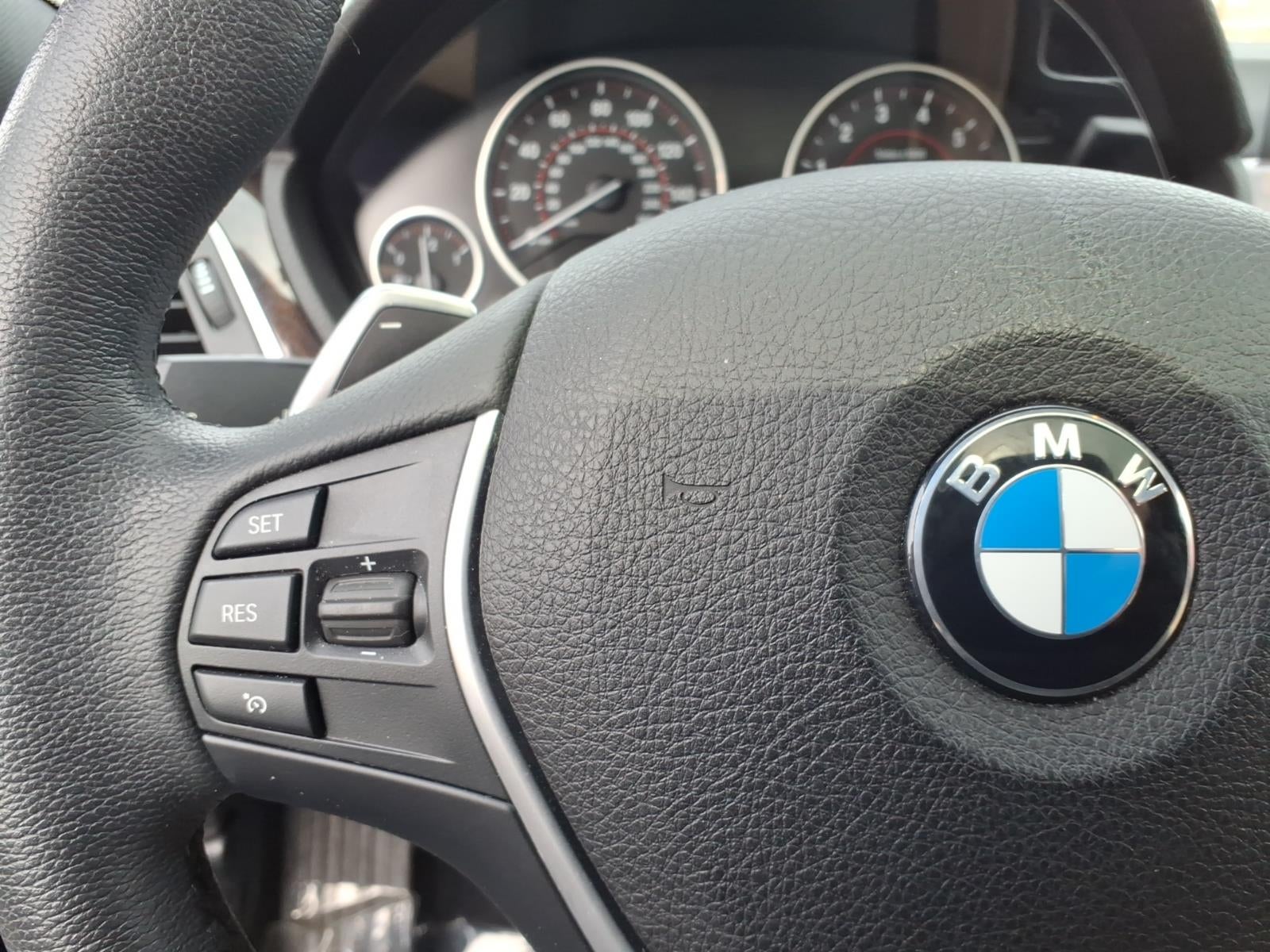 2017 BMW 3 Series 330i xDrive