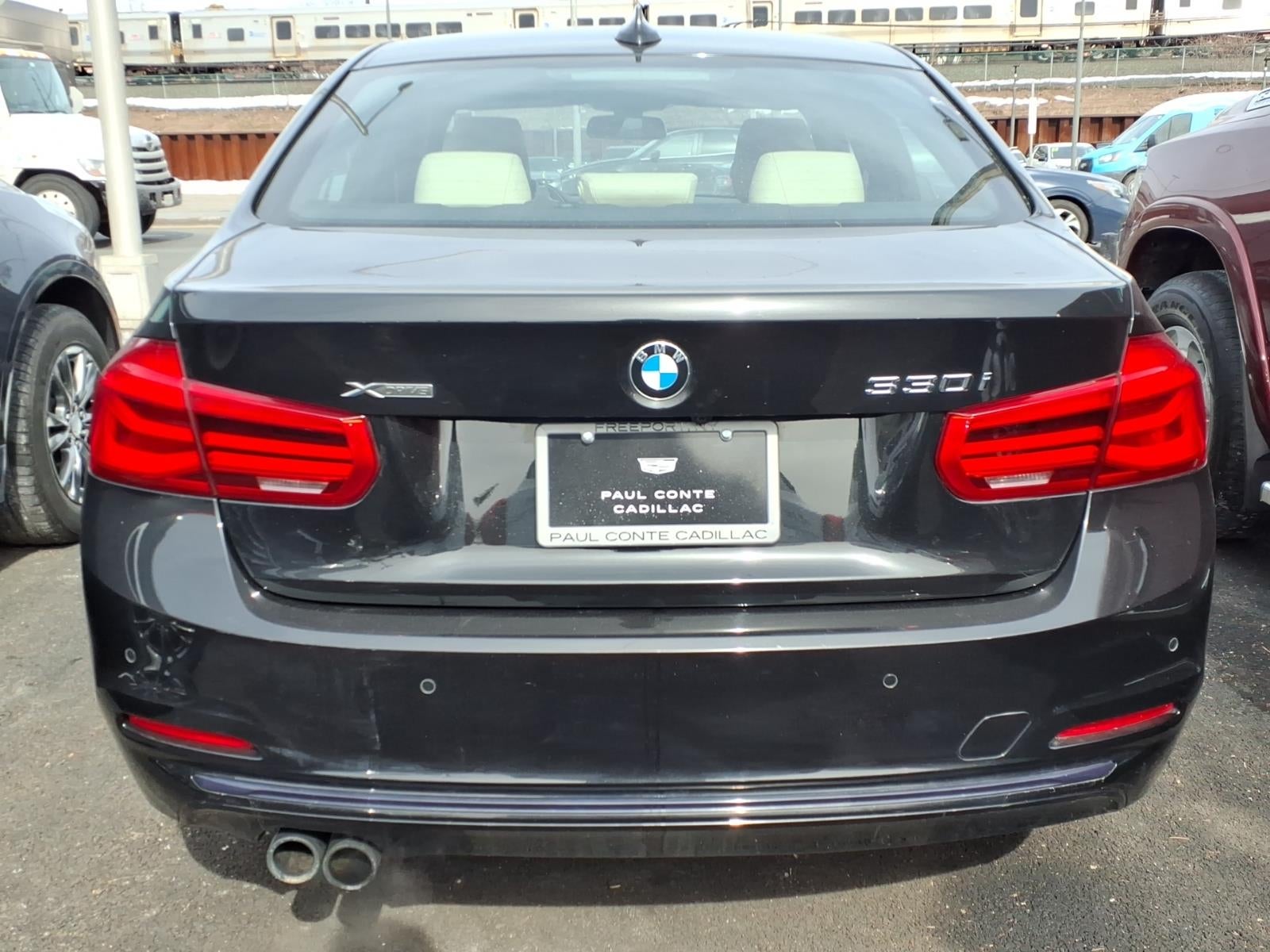 2017 BMW 3 Series 330i xDrive
