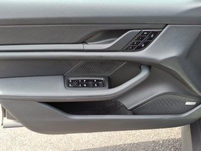 2020 Porsche Taycan 4S