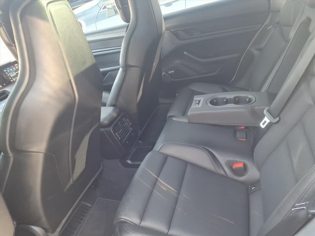 2020 Porsche Taycan Turbo