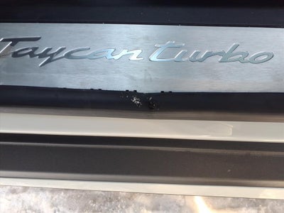 2020 Porsche Taycan Turbo